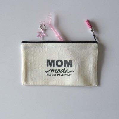 Τσαντάκι Mom Mode On