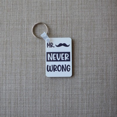 Μπρελόκ Τετράγωνο Mr Never Wrong