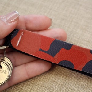 Μπρελόκ Wristlet Καμουφλάζ Κοκκινο Μπρελόκ