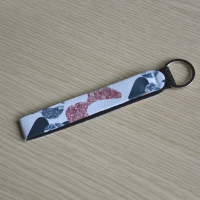 Μπρελόκ Wristlet Modern Καμουφλάζ